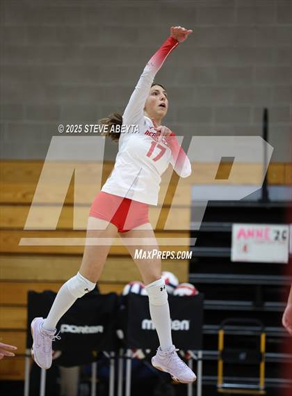 Thumbnail 3 in Castle View @ Regis Jesuit photogallery.