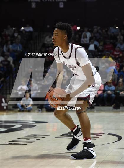Thumbnail 3 in Greenforest vs Memphis East (Bass Pro Tournament of Champions) photogallery.