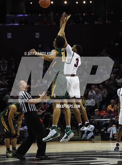 Thumbnail 1 in Greenforest vs Memphis East (Bass Pro Tournament of Champions) photogallery.