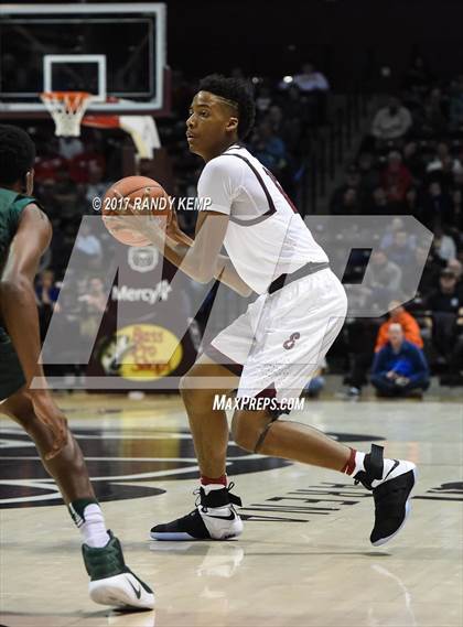 Thumbnail 1 in Greenforest vs Memphis East (Bass Pro Tournament of Champions) photogallery.