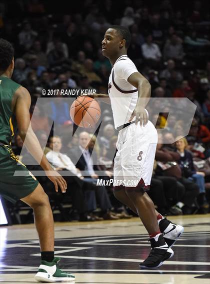 Thumbnail 2 in Greenforest vs Memphis East (Bass Pro Tournament of Champions) photogallery.