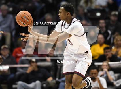 Thumbnail 1 in Greenforest vs Memphis East (Bass Pro Tournament of Champions) photogallery.