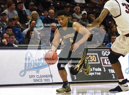 Thumbnail 1 in Greenforest vs Memphis East (Bass Pro Tournament of Champions) photogallery.