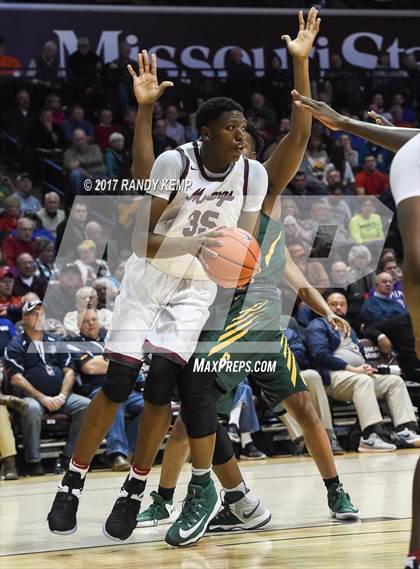 Thumbnail 3 in Greenforest vs Memphis East (Bass Pro Tournament of Champions) photogallery.