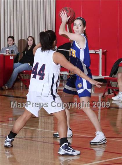 Thumbnail 3 in North Salem vs. Kennedy Catholic photogallery.