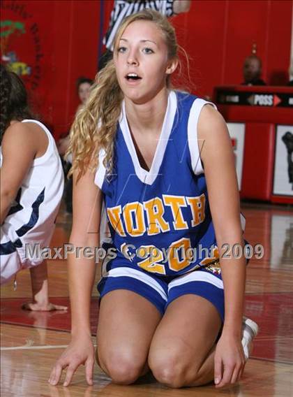 Thumbnail 3 in North Salem vs. Kennedy Catholic photogallery.