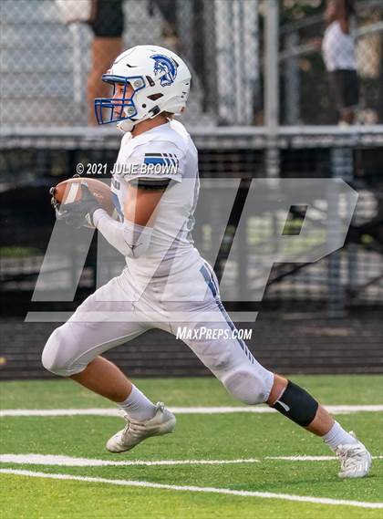 Thumbnail 3 in Indianapolis Bishop Chatard @ Warren Central photogallery.