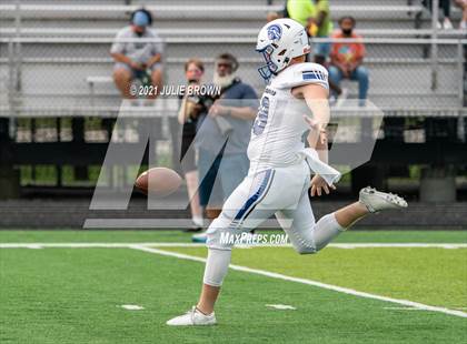 Thumbnail 3 in Indianapolis Bishop Chatard @ Warren Central photogallery.