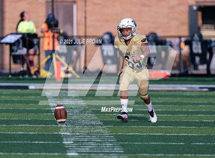 Thumbnail 3 in Indianapolis Bishop Chatard @ Warren Central photogallery.