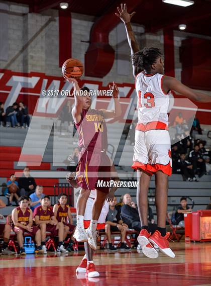 Thumbnail 2 in Hoover vs Southwest SD (Lions Club Classic) photogallery.