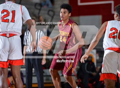 Thumbnail 3 in Hoover vs Southwest SD (Lions Club Classic) photogallery.