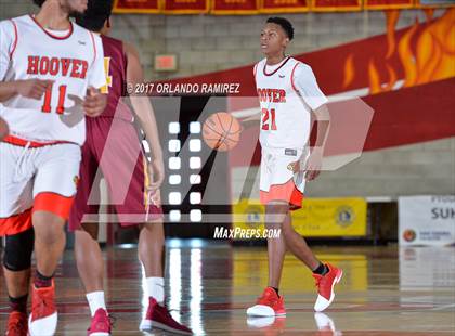 Thumbnail 3 in Hoover vs Southwest SD (Lions Club Classic) photogallery.