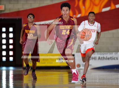 Thumbnail 3 in Hoover vs Southwest SD (Lions Club Classic) photogallery.