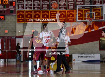 Thumbnail 1 in Hoover vs Southwest SD (Lions Club Classic) photogallery.