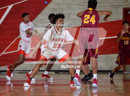 Thumbnail 2 in Hoover vs Southwest SD (Lions Club Classic) photogallery.