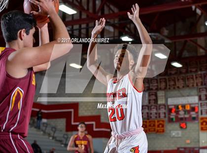 Thumbnail 3 in Hoover vs Southwest SD (Lions Club Classic) photogallery.