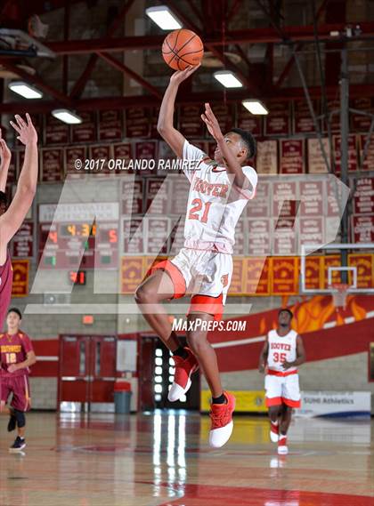 Thumbnail 2 in Hoover vs Southwest SD (Lions Club Classic) photogallery.