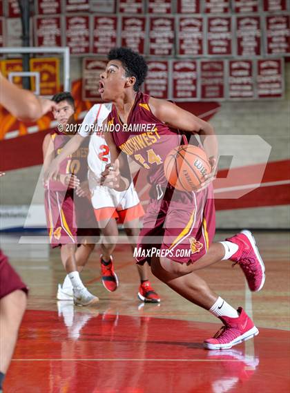 Thumbnail 2 in Hoover vs Southwest SD (Lions Club Classic) photogallery.