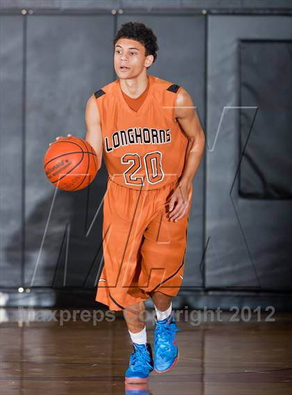 Thumbnail 2 in Crosby @ Dobie (McDonald's Texas Invitational) photogallery.
