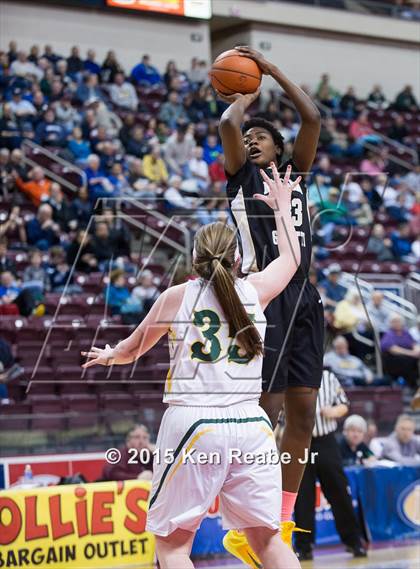 Thumbnail 3 in Neumann-Goretti vs. Seton LaSalle (PIAA Class AA Final) photogallery.