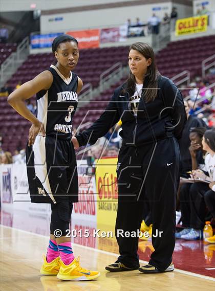 Thumbnail 3 in Neumann-Goretti vs. Seton LaSalle (PIAA Class AA Final) photogallery.