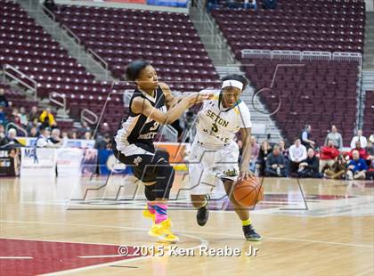 Thumbnail 2 in Neumann-Goretti vs. Seton LaSalle (PIAA Class AA Final) photogallery.