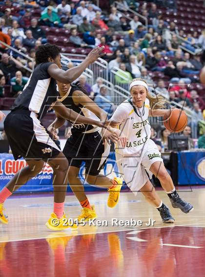 Thumbnail 2 in Neumann-Goretti vs. Seton LaSalle (PIAA Class AA Final) photogallery.