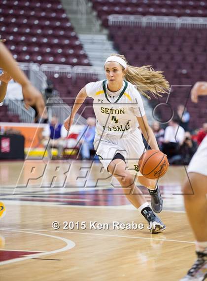 Thumbnail 1 in Neumann-Goretti vs. Seton LaSalle (PIAA Class AA Final) photogallery.