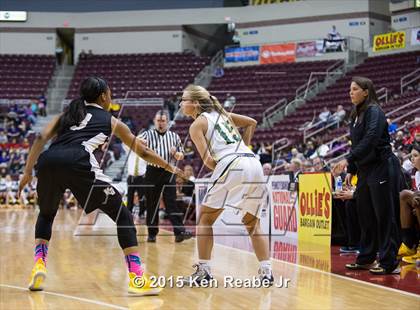 Thumbnail 3 in Neumann-Goretti vs. Seton LaSalle (PIAA Class AA Final) photogallery.
