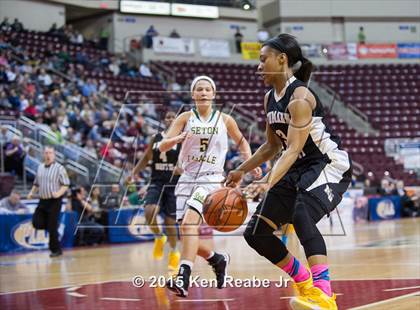 Thumbnail 1 in Neumann-Goretti vs. Seton LaSalle (PIAA Class AA Final) photogallery.