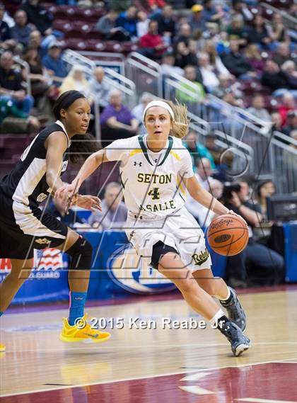 Thumbnail 3 in Neumann-Goretti vs. Seton LaSalle (PIAA Class AA Final) photogallery.