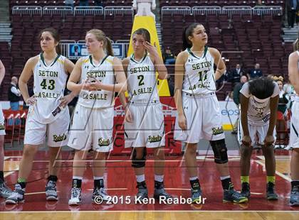 Thumbnail 3 in Neumann-Goretti vs. Seton LaSalle (PIAA Class AA Final) photogallery.
