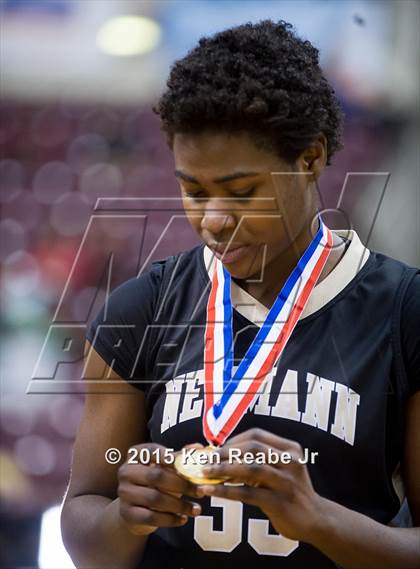 Thumbnail 2 in Neumann-Goretti vs. Seton LaSalle (PIAA Class AA Final) photogallery.
