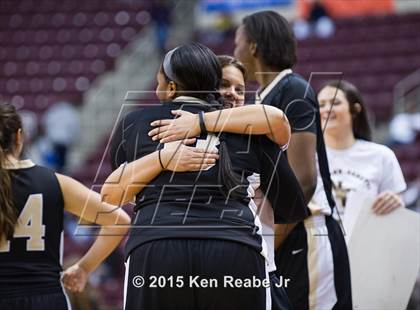 Thumbnail 2 in Neumann-Goretti vs. Seton LaSalle (PIAA Class AA Final) photogallery.