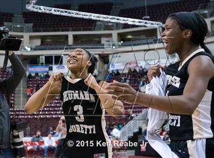 Thumbnail 1 in Neumann-Goretti vs. Seton LaSalle (PIAA Class AA Final) photogallery.