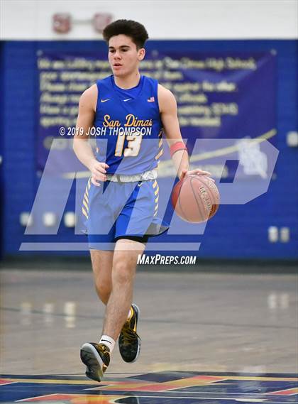 Thumbnail 2 in Chino Hills vs. San Dimas photogallery.
