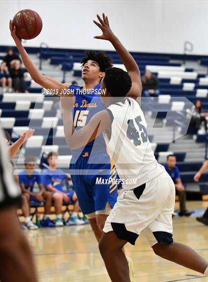 Thumbnail 2 in Chino Hills vs. San Dimas photogallery.