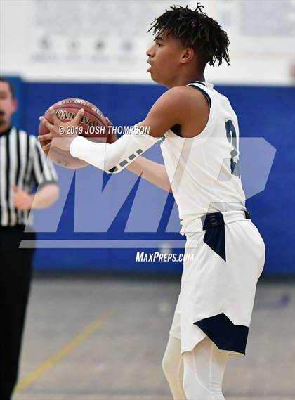 Thumbnail 2 in Chino Hills vs. San Dimas photogallery.