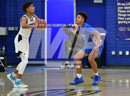Thumbnail 2 in Chino Hills vs. San Dimas photogallery.
