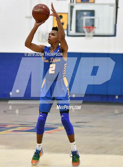 Thumbnail 2 in Chino Hills vs. San Dimas photogallery.