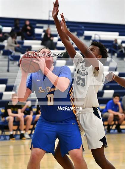 Thumbnail 3 in Chino Hills vs. San Dimas photogallery.