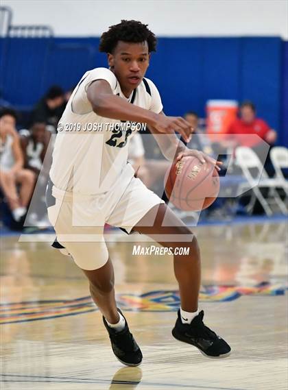 Thumbnail 1 in Chino Hills vs. San Dimas photogallery.