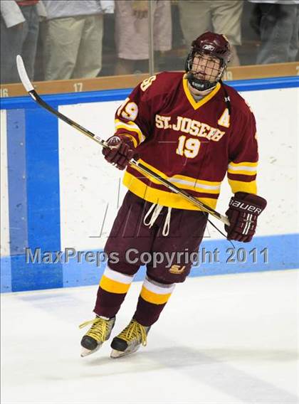 Thumbnail 1 in St. Joseph vs. Fairfield Prep (CIAC Division 1 Final) photogallery.