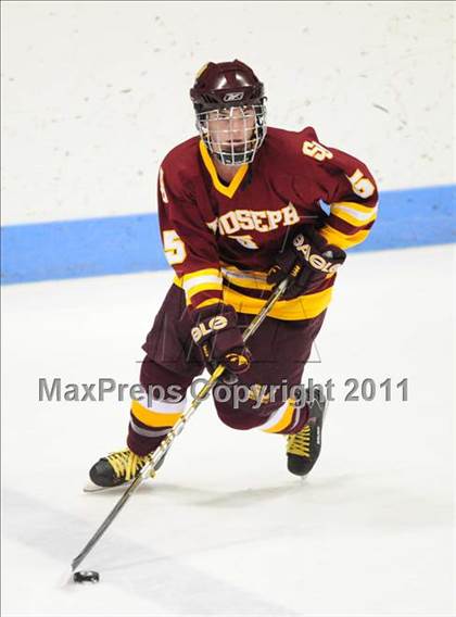 Thumbnail 1 in St. Joseph vs. Fairfield Prep (CIAC Division 1 Final) photogallery.