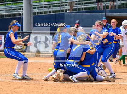 Thumbnail 3 in Garner vs Weddington (NCHSAA 4A Final Game 2) photogallery.