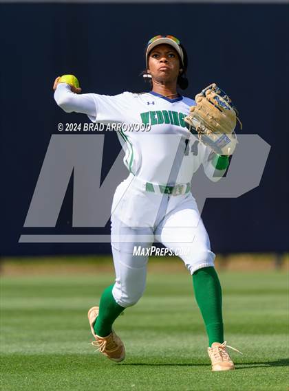 Thumbnail 2 in Garner vs Weddington (NCHSAA 4A Final Game 2) photogallery.