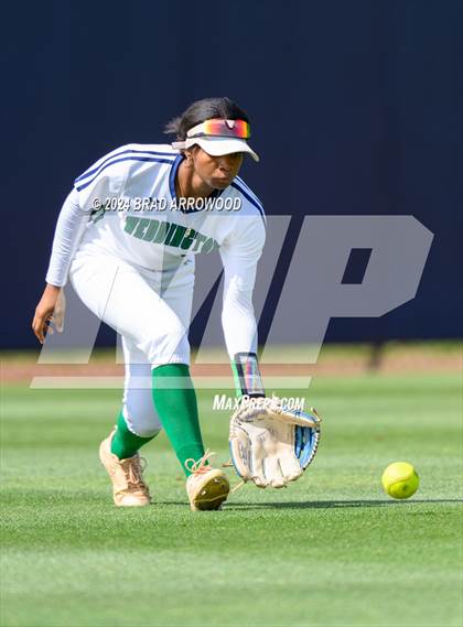 Thumbnail 3 in Garner vs Weddington (NCHSAA 4A Final Game 2) photogallery.