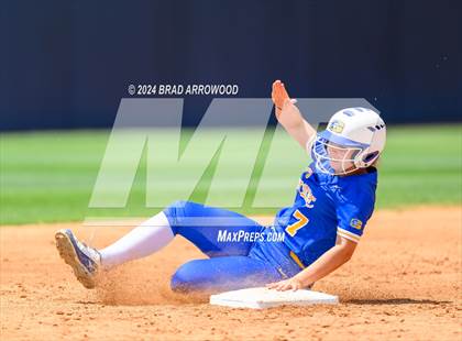 Thumbnail 2 in Garner vs Weddington (NCHSAA 4A Final Game 2) photogallery.