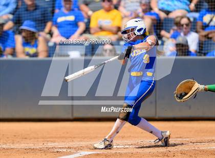 Thumbnail 1 in Garner vs Weddington (NCHSAA 4A Final Game 2) photogallery.