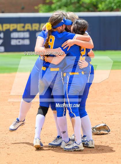 Thumbnail 1 in Garner vs Weddington (NCHSAA 4A Final Game 2) photogallery.